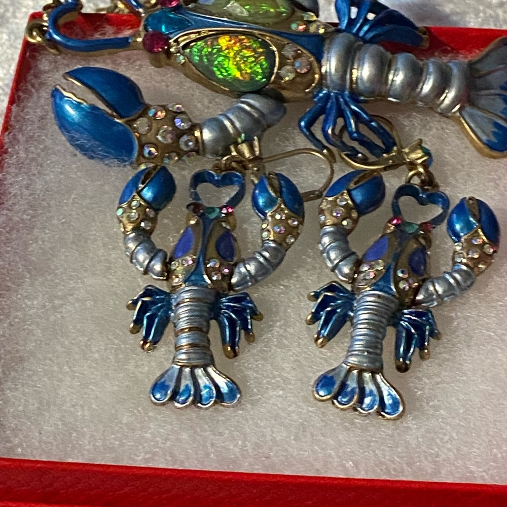 BETSEY JOHNSON COLORFUL RETICULATED LOBSTER PENDANT 30” NECKLACE + BONUS - Picture 13 of 14